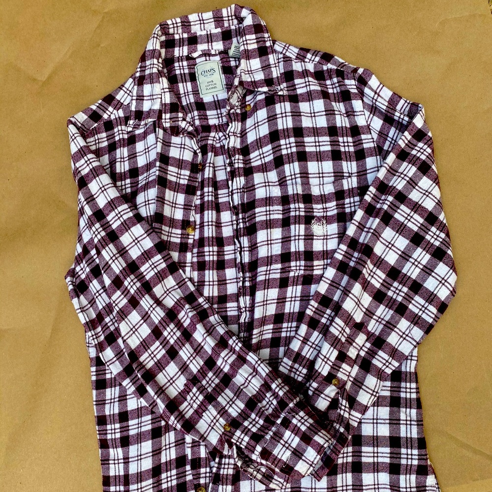 Women’s Chaps flannel button down 100%cotton